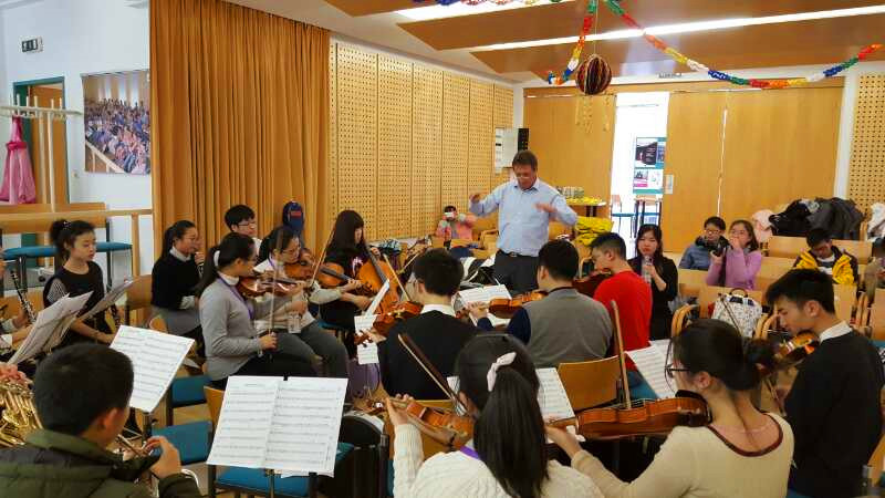 2欧博瓦特中央音乐学校大师班指导.jpg 2欧博瓦特中央音乐学校大师班指导.jpg